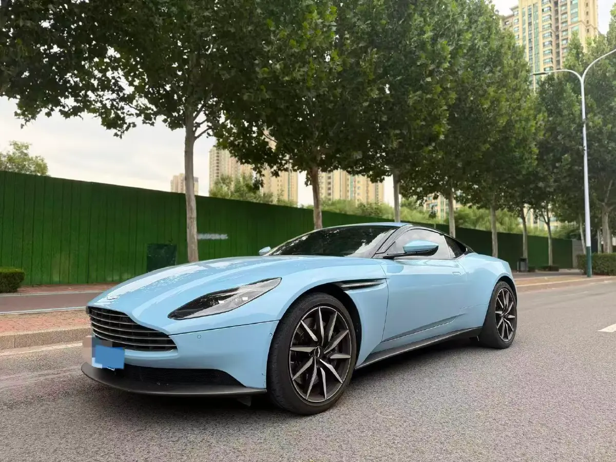 2019 Aston Martin DB11 4.0T 510HP V8 8AT