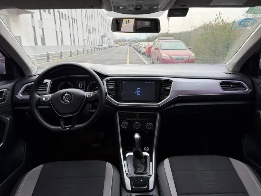 2018 Mitsubishi Eclipse Cross 1.5T 170HP L4 CVT,autocango,china used car exporter,china ev exporter,chinese used car exporter,chinese used ev exporter