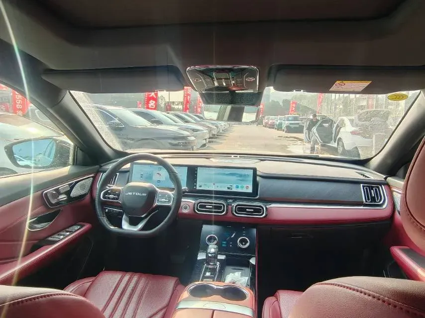 2025 Jetour X70 Plus 1.5T 184HP L4 7DCT,autocango,china used car exporter,china ev exporter,chinese used car exporter,chinese used ev exporter