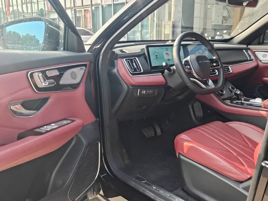 2025 Jetour X70 Plus 1.5T 184HP L4 7DCT,autocango,china used car exporter,china ev exporter,chinese used car exporter,chinese used ev exporter