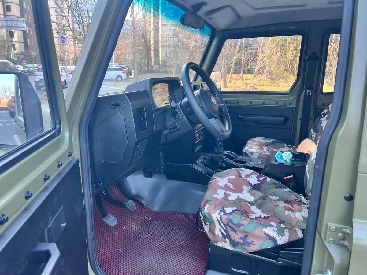 2023 BAW 212 2.4T 211HP L4 6MT,autocango,china used car exporter,china ev exporter,chinese used car exporter,chinese used ev exporter