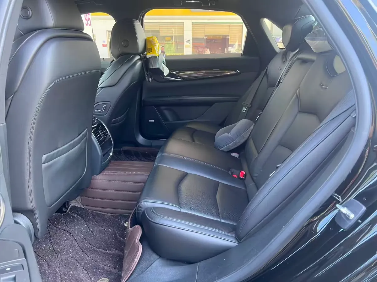 2021 Cadillac CT6 2.0T 237HP L4 10AT,autocango,china used car exporter,china ev exporter,chinese used car exporter,chinese used ev exporter