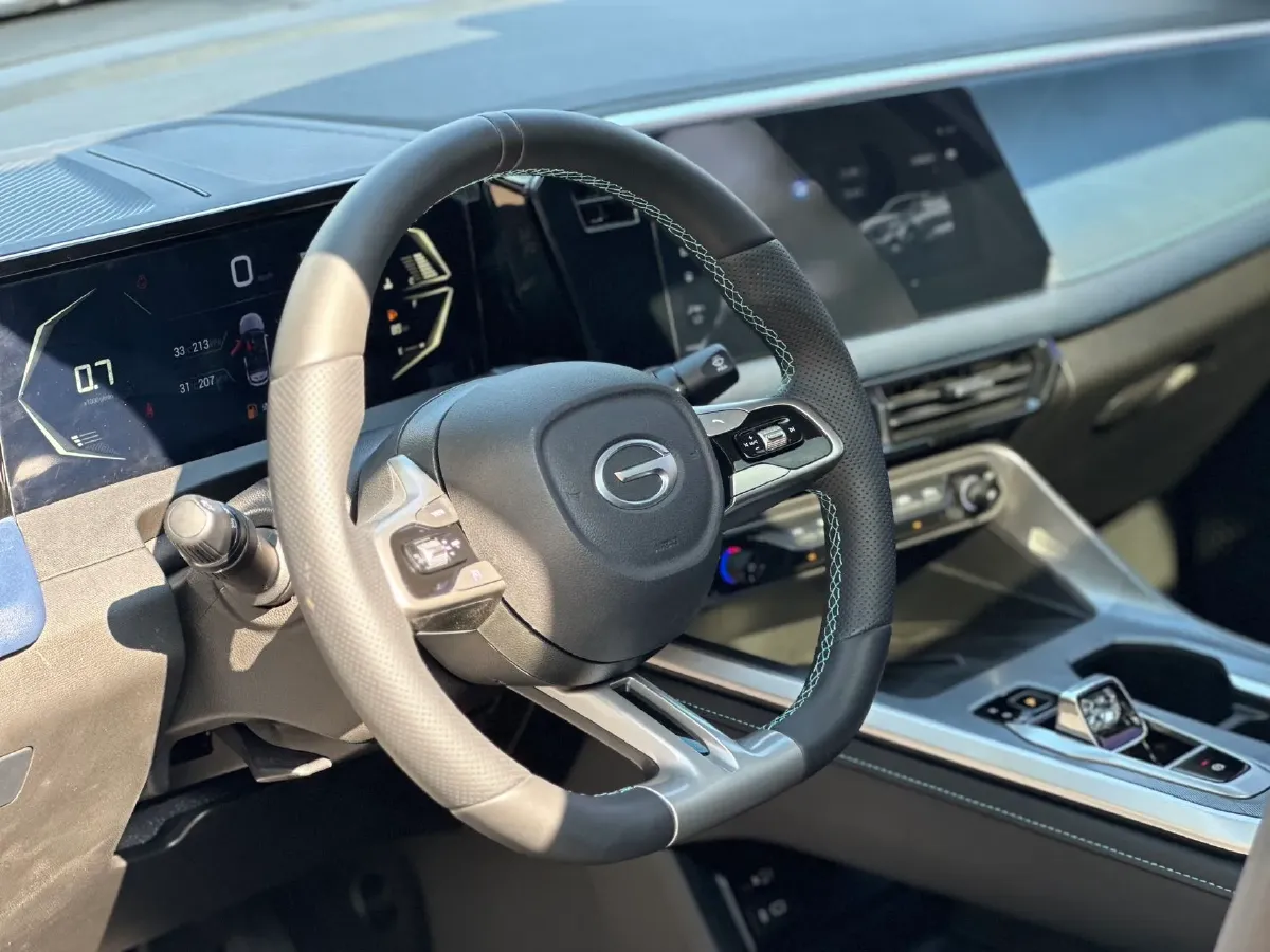 2023 GAC Trumpchi GS3 1.5T 177HP L4 7DCT,autocango,china used car exporter,china ev exporter,chinese used car exporter,chinese used ev exporter