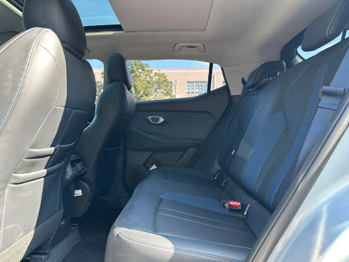 2023 GAC Trumpchi GS3 1.5T 177HP L4 7DCT,autocango,china used car exporter,china ev exporter,chinese used car exporter,chinese used ev exporter