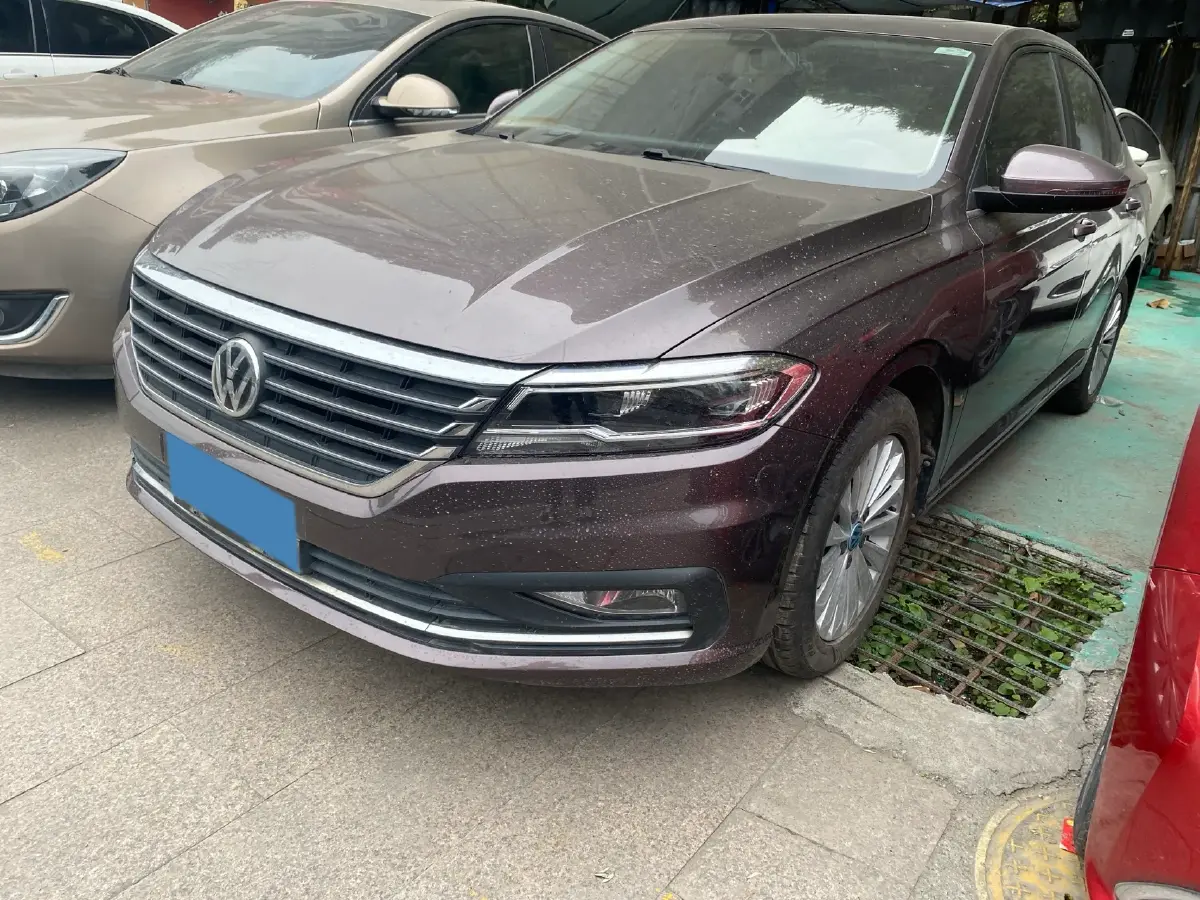 2018 Landwind XiaoYao 1.5T 163HP L4 CVT