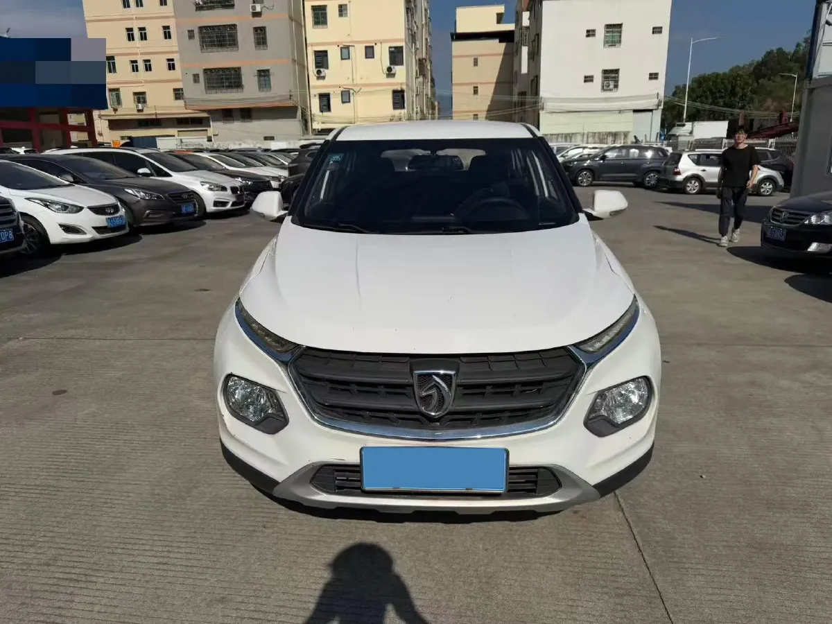 2017 BaoJun 510 1.5L 112HP L4 6MT,autocango,china used car exporter,china ev exporter,chinese used car exporter,chinese used ev exporter