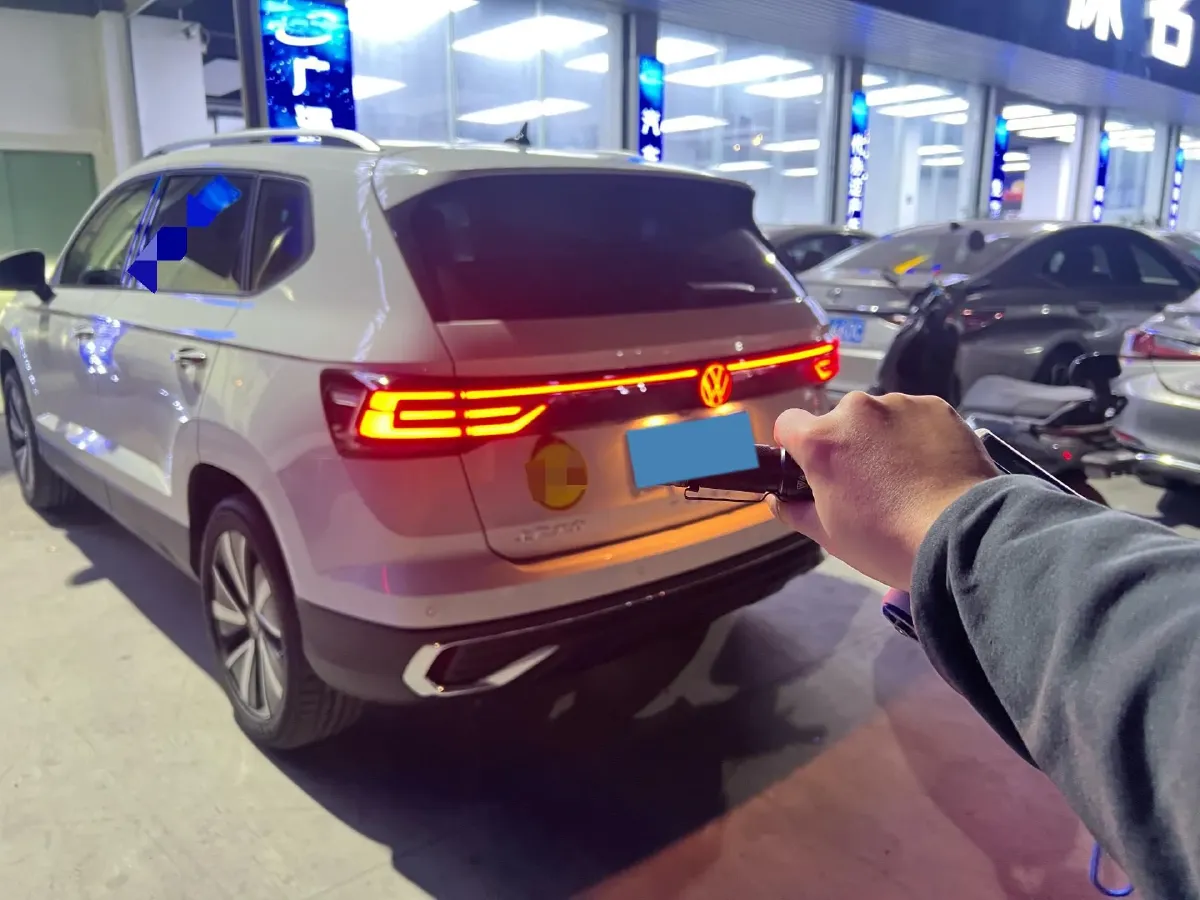 2025 Volkswagen Tharu 1.5T 160HP L4 7DCT,autocango,china used car exporter,china ev exporter,chinese used car exporter,chinese used ev exporter