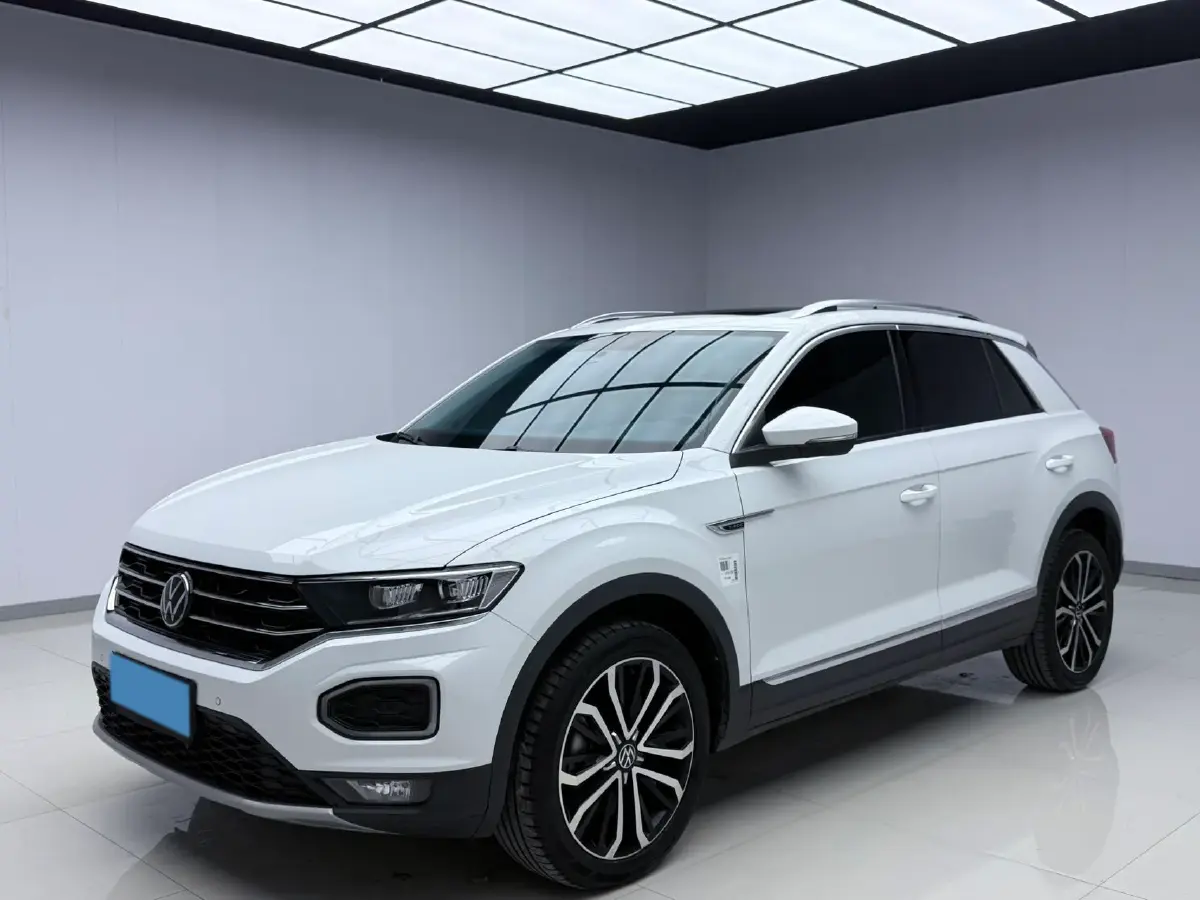 2022 Volkswagen T-Roc 1.4T 150HP L4 7DCT