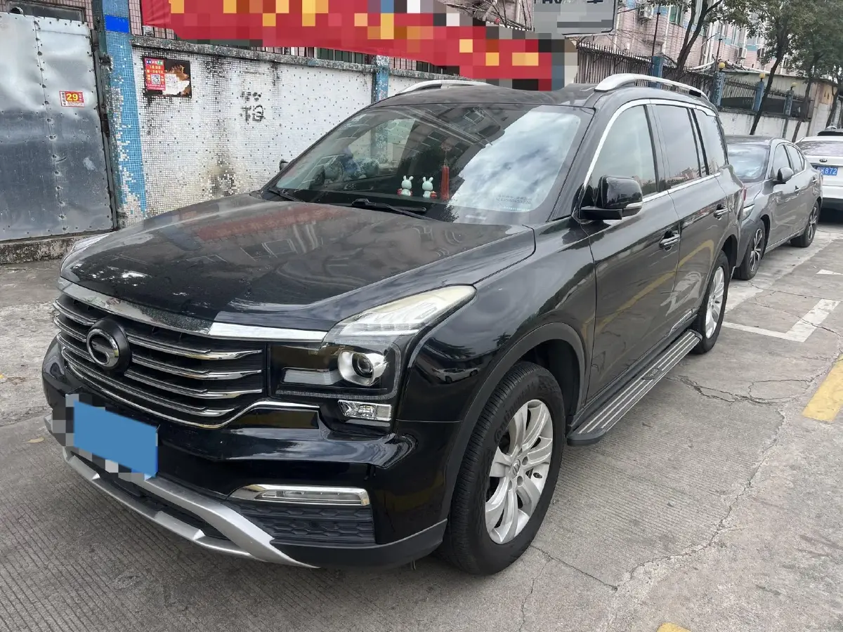 2017 GAC Trumpchi GS8 2.0T 201HP L4 6AT