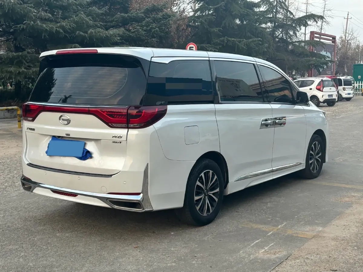 2021 GAC Trumpchi M8 2.0T 252HP L4 8AT,autocango,china used car exporter,china ev exporter,chinese used car exporter,chinese used ev exporter