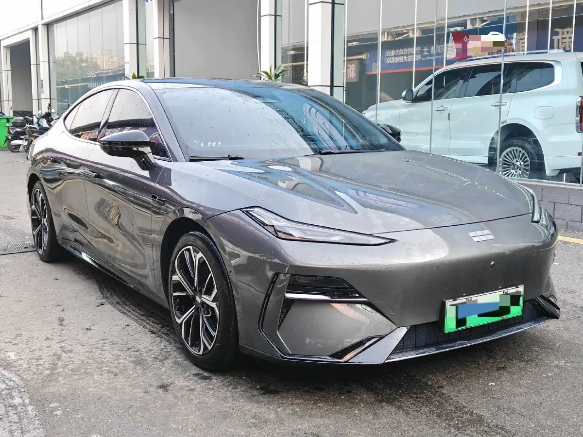 2025 MAXUS InterstellarX 2.5T 224HP L4 8AT,autocango,china used car exporter,china ev exporter,chinese used car exporter,chinese used ev exporter