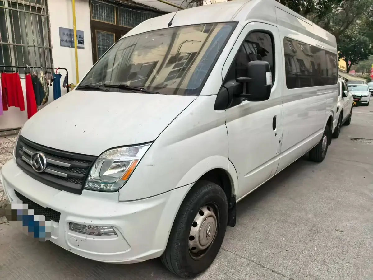 2019 MAXUS XinTu V80 2.0T 139HP L4 6MT