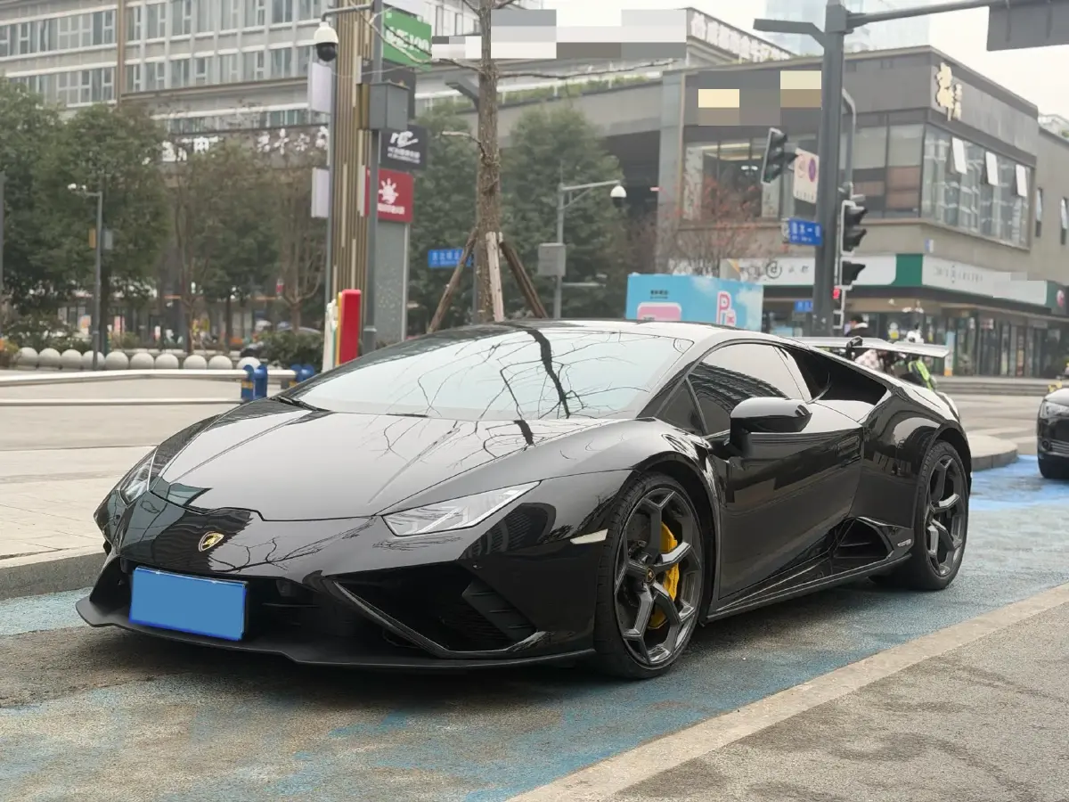 2020 Lamborghini Huracán 5.2L 611HP V10 7DCT