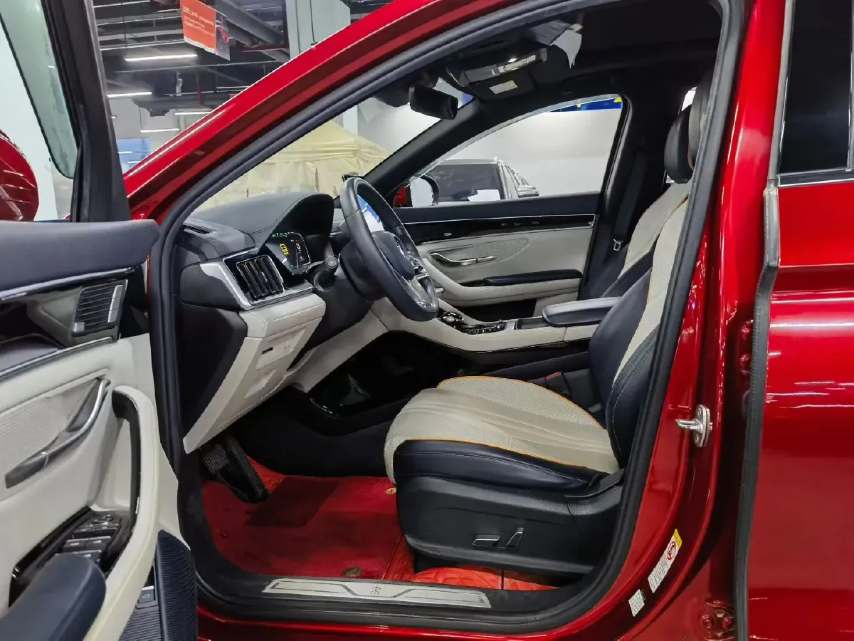 2022 Geely JiaJi 1.5T 177HP L3 7DCT PHEV 15.5KWH,autocango,china used car exporter,china ev exporter,chinese used car exporter,chinese used ev exporter