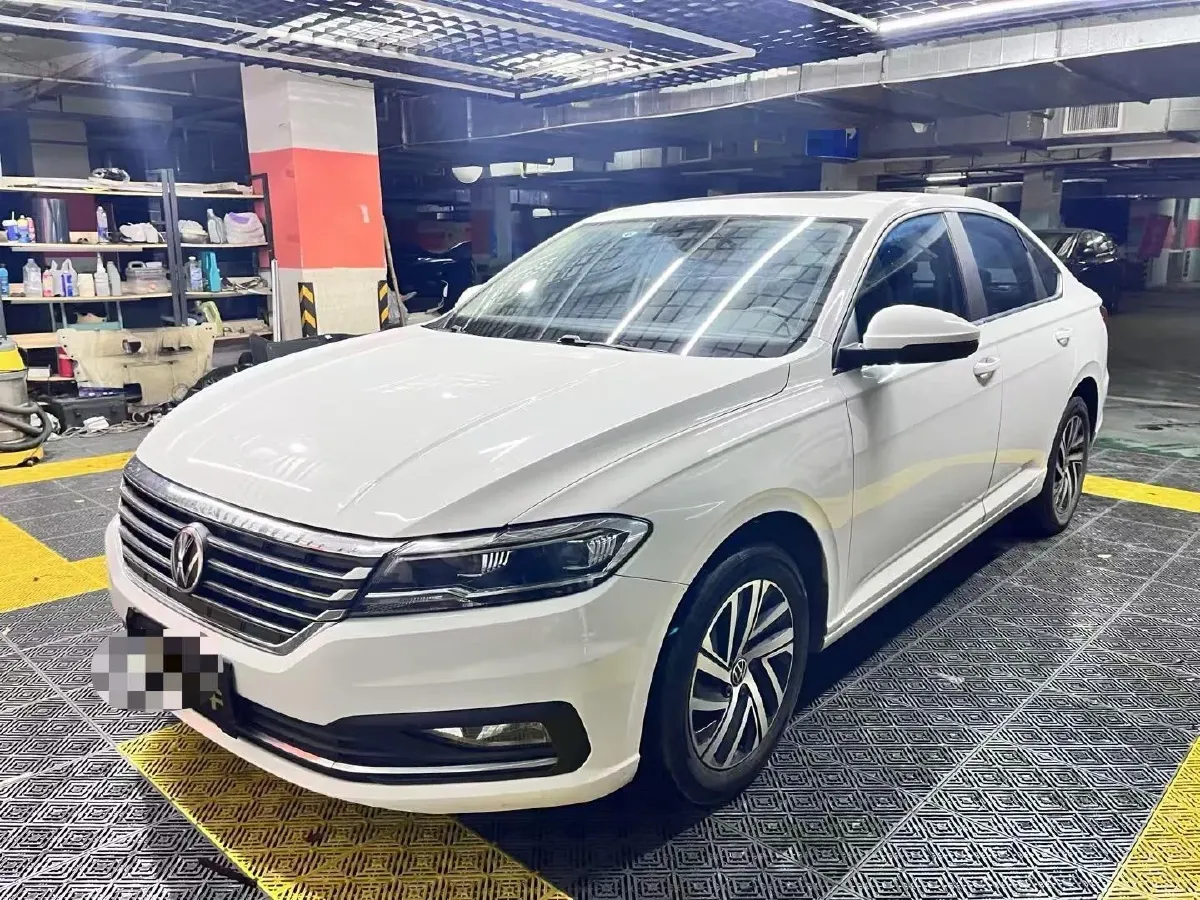 2022 Volkswagen T-Roc 1.4T 150HP L4 7DCT,autocango,china used car exporter,china ev exporter,chinese used car exporter,chinese used ev exporter