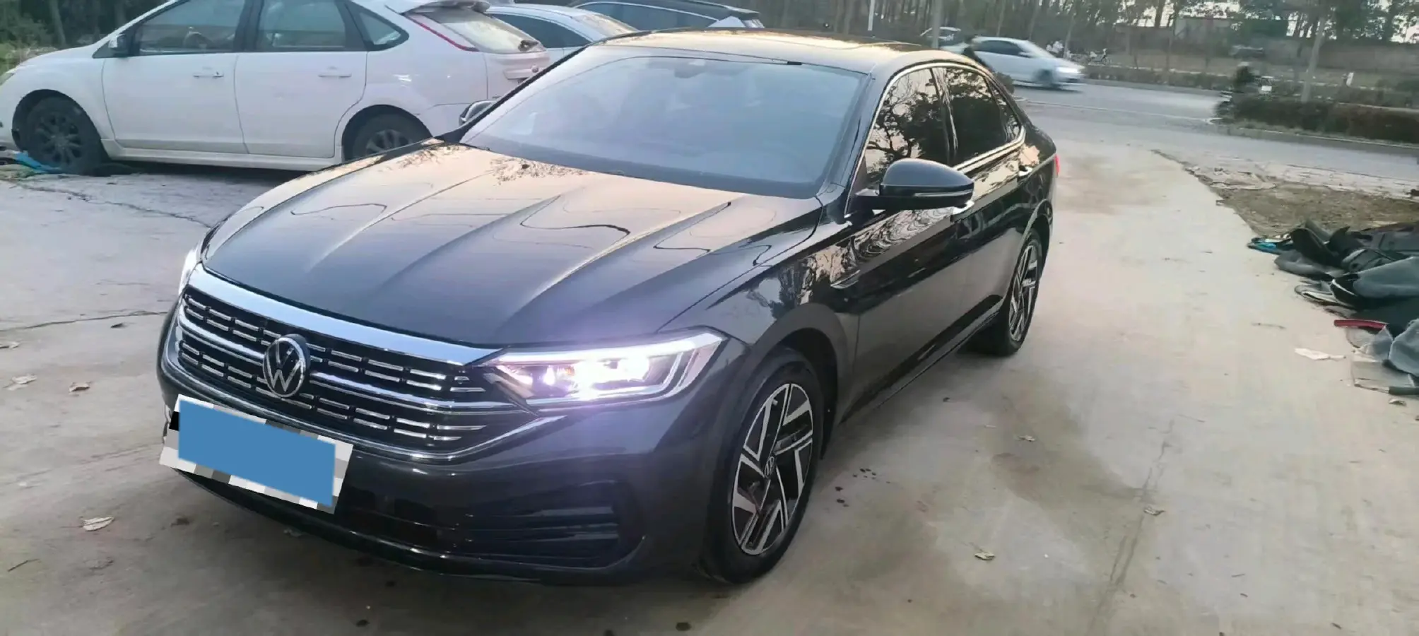 2024 Volkswagen Sagitar 1.5T 160HP L4 7DCT