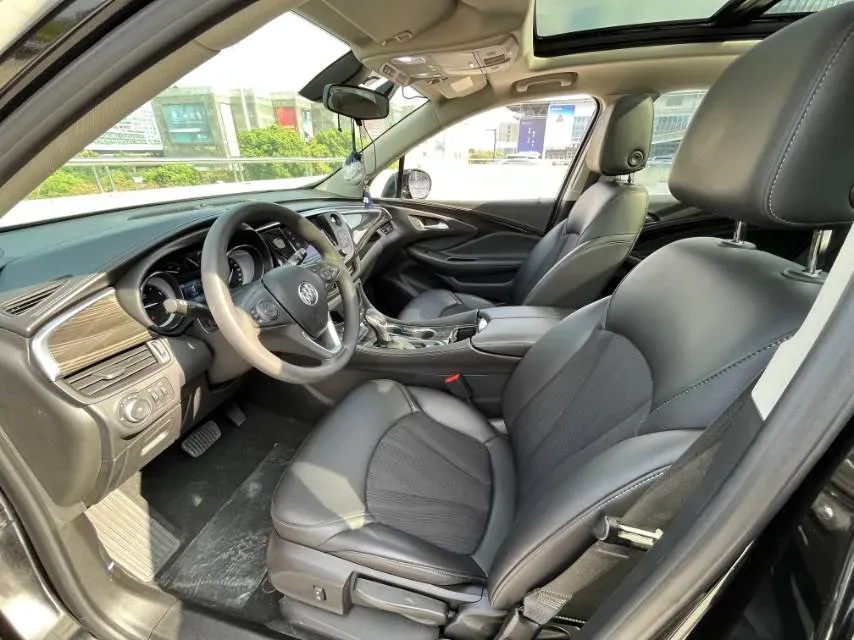 2021 Buick EnvisionPlus 1.5T 169HP L4 7DCT,autocango,china used car exporter,china ev exporter,chinese used car exporter,chinese used ev exporter