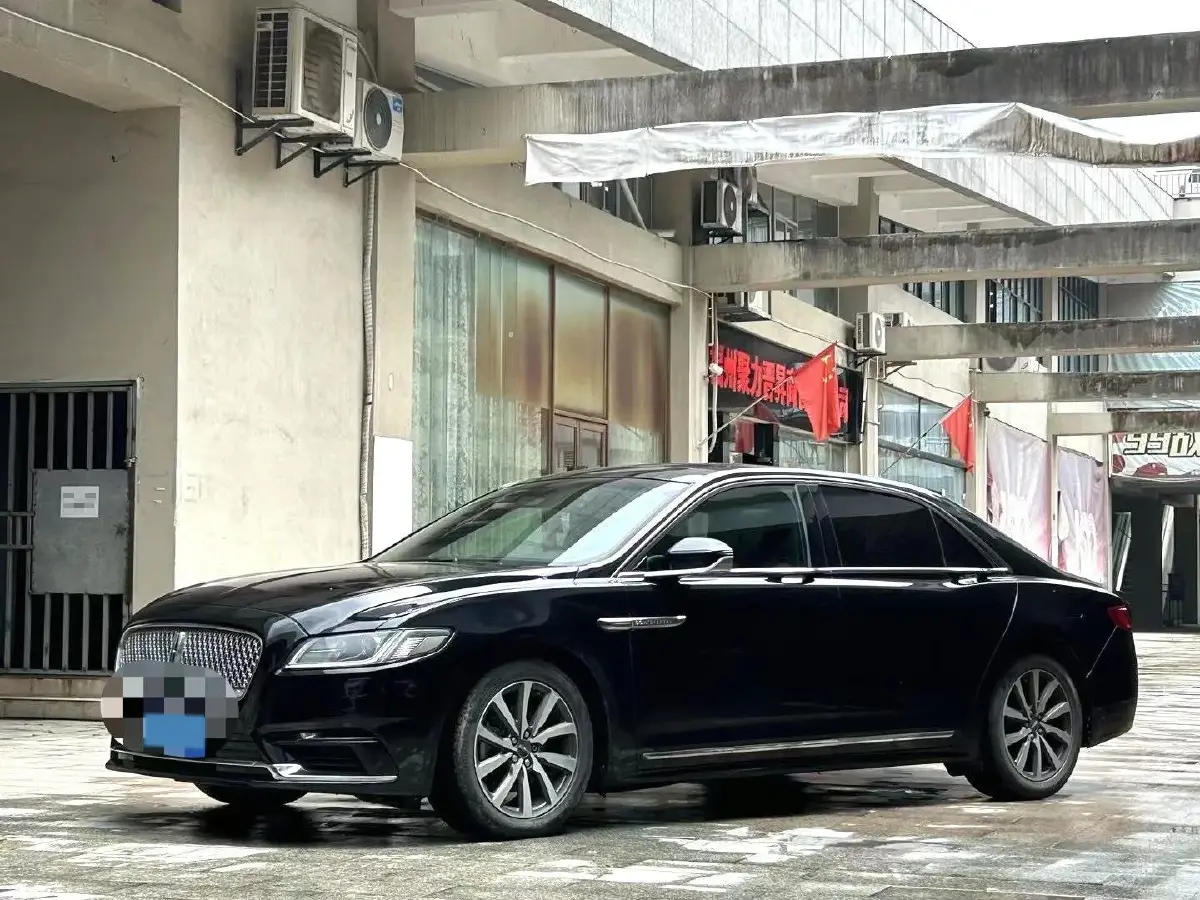 2018 Lincoln Continental 2.0T 261HP L4 6AT