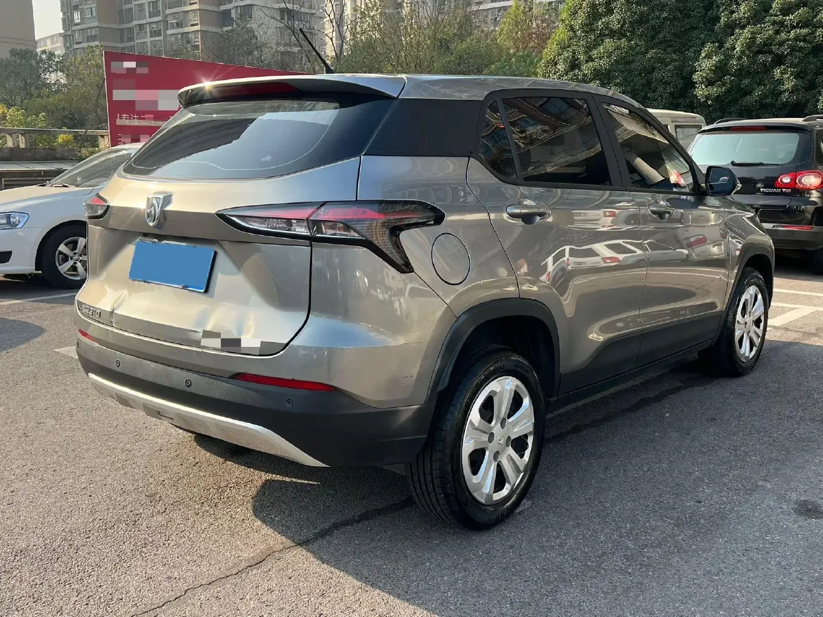 2021 BaoJun 510 1.5L 99HP L4 6MT,autocango,china used car exporter,china ev exporter,chinese used car exporter,chinese used ev exporter