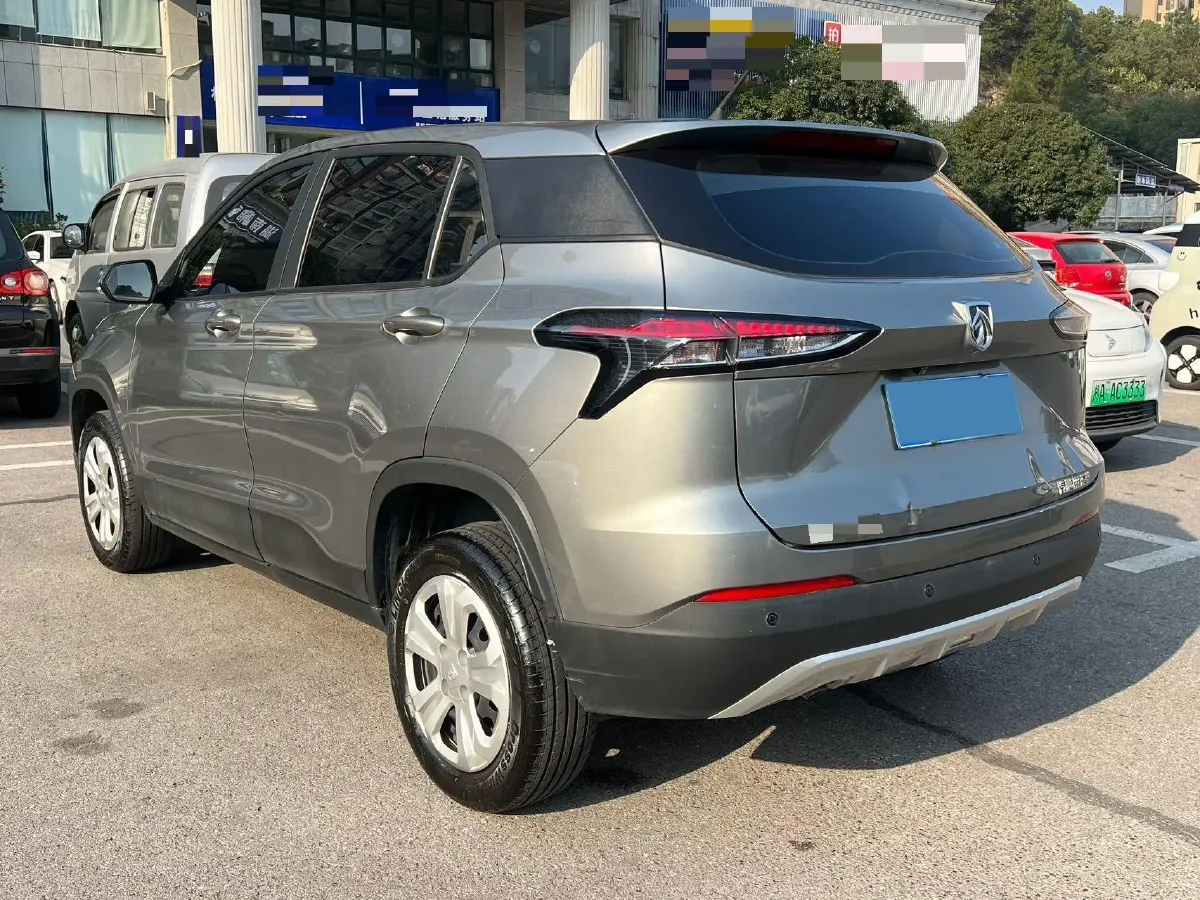 2021 BaoJun 510 1.5L 99HP L4 6MT,autocango,china used car exporter,china ev exporter,chinese used car exporter,chinese used ev exporter