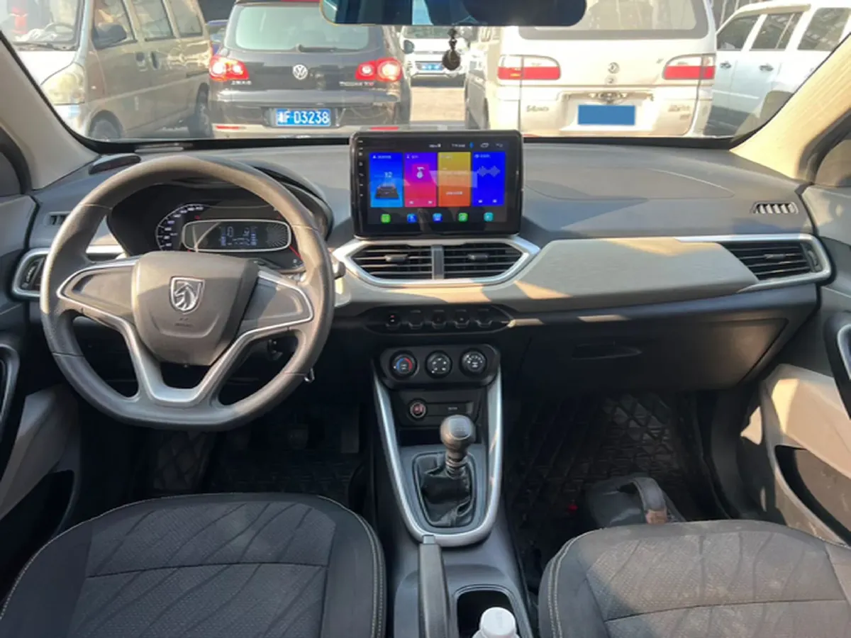 2021 BaoJun 510 1.5L 99HP L4 6MT,autocango,china used car exporter,china ev exporter,chinese used car exporter,chinese used ev exporter