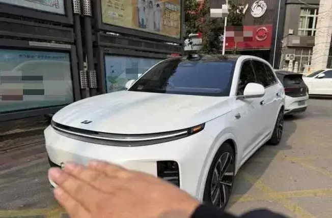 2023 Li L7 Range Extended 154HP REEV 40.9KWH