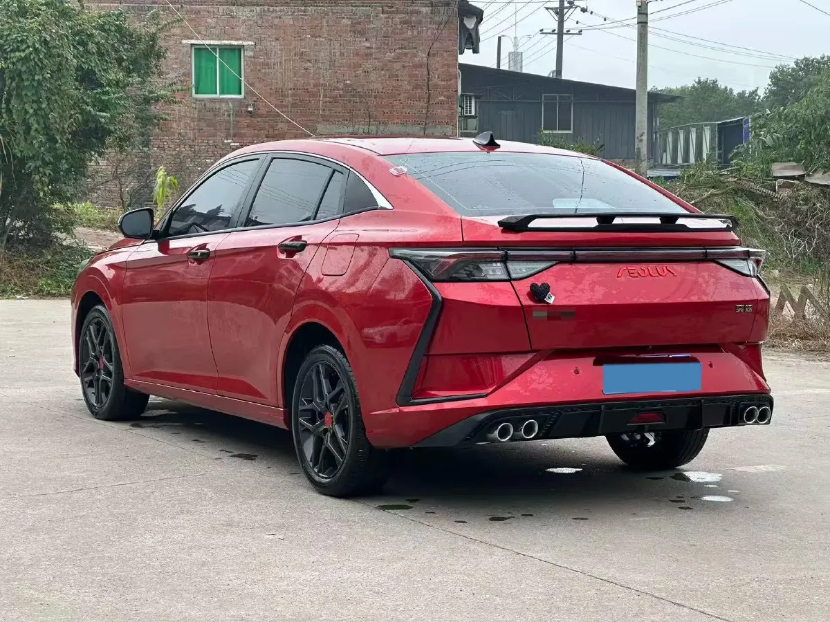2021 DongFeng Aeolus YiXuan 1.5T 150HP L4 6DCT,autocango,china used car exporter,china ev exporter,chinese used car exporter,chinese used ev exporter