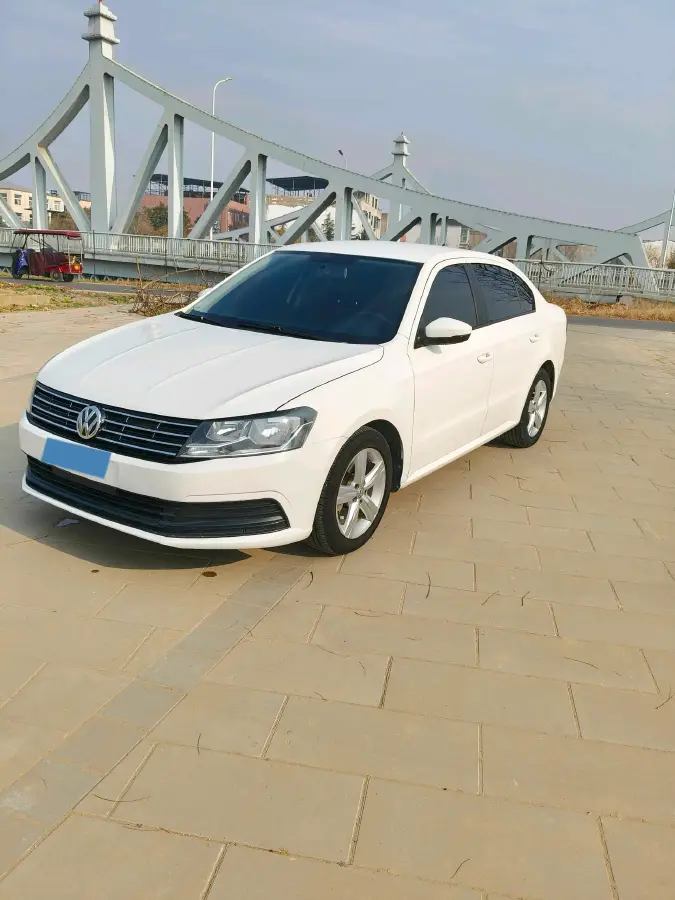 2017 Volkswagen Lavida 1.6L 110HP L4 6AT