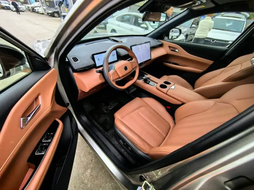 2025 ChangAn UNI-Z 1.5T 192HP L4 7DCT,autocango,china used car exporter,china ev exporter,chinese used car exporter,chinese used ev exporter