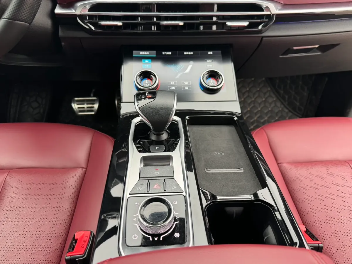 2024 Jetour X70 C-DM 1.5T 156HP L4 2DHT PHEV 19.43KWH,autocango,china used car exporter,china ev exporter,chinese used car exporter,chinese used ev exporter