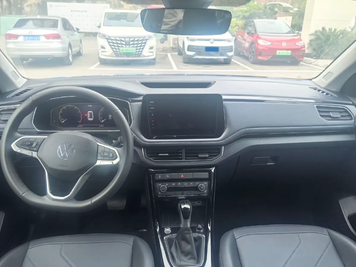 2025 Volkswagen Tharu 1.5T 160HP L4 7DCT,autocango,china used car exporter,china ev exporter,chinese used car exporter,chinese used ev exporter