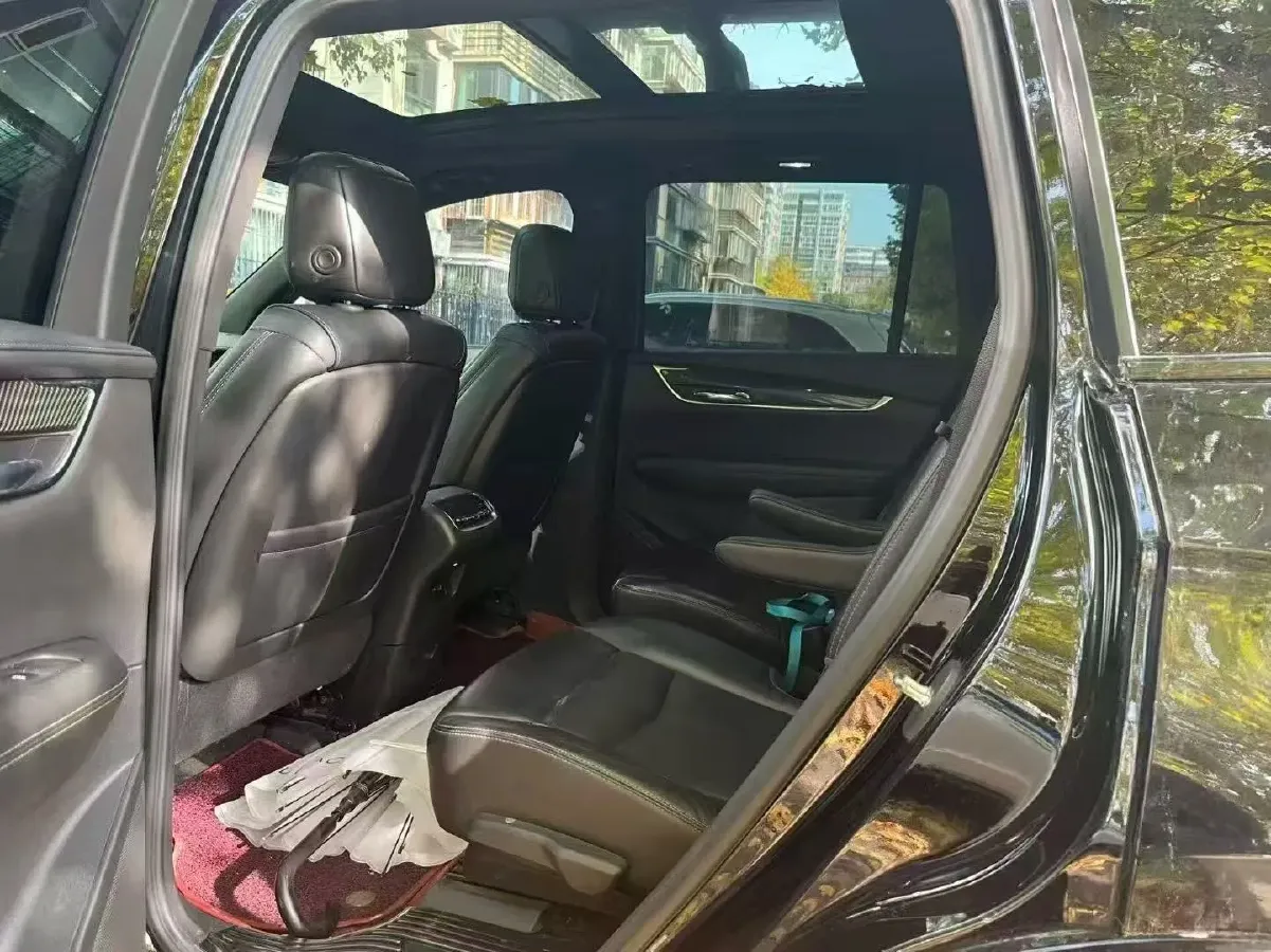 2020 Cadillac XT6 2.0T 237HP L4 9AT,autocango,china used car exporter,china ev exporter,chinese used car exporter,chinese used ev exporter