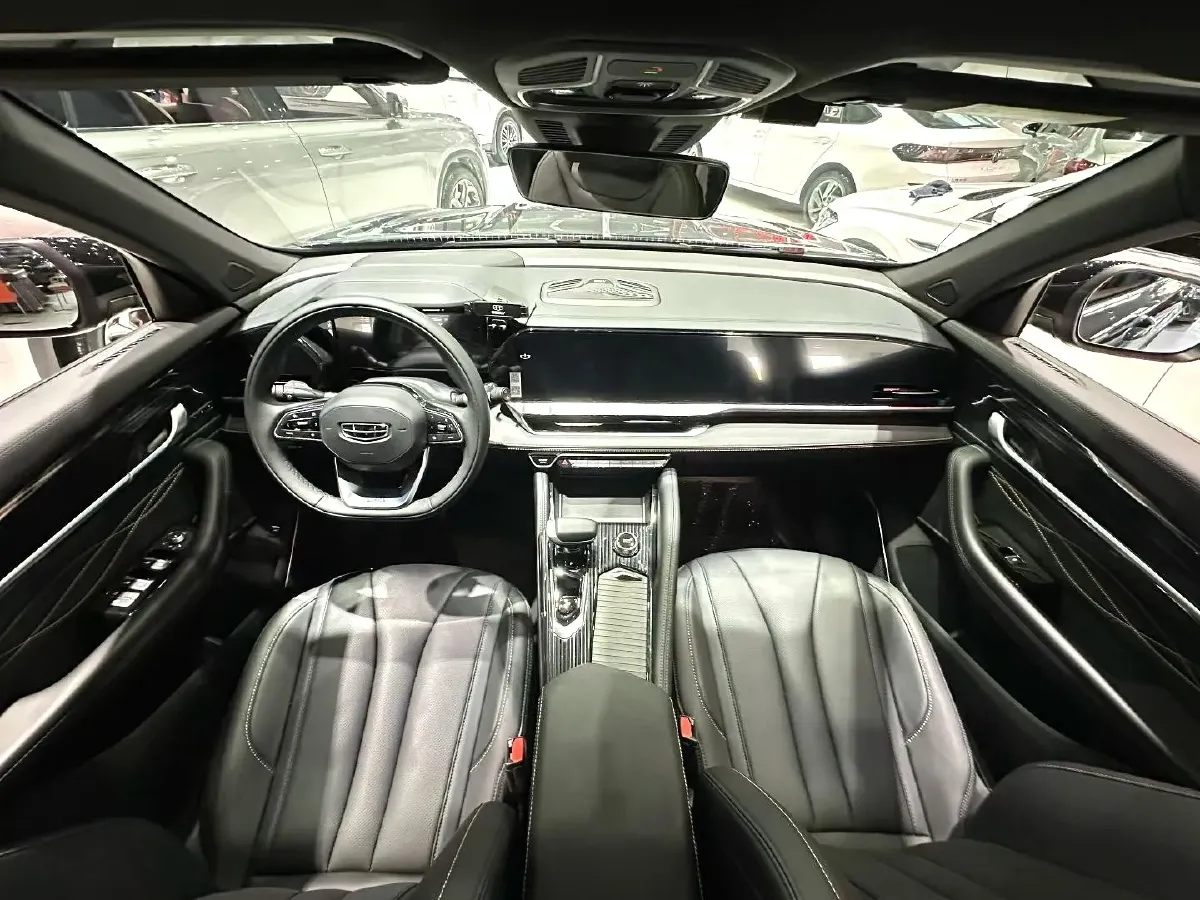 2024 Geely Monjaro 2.0T 218HP L4 7DCT,autocango,china used car exporter,china ev exporter,chinese used car exporter,chinese used ev exporter