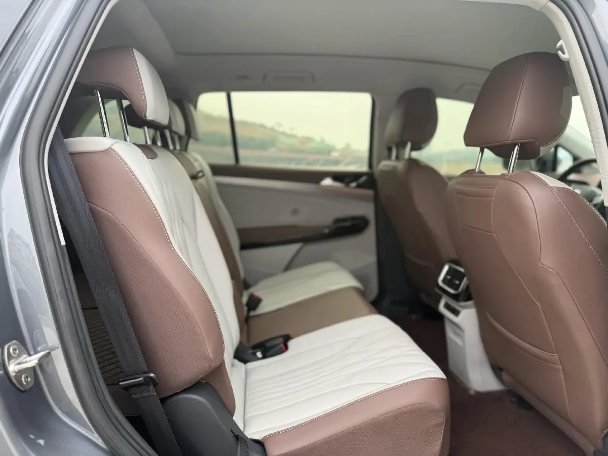 2022 Volkswagen ID.6 X BEV 83.4KWH,autocango,china used car exporter,china ev exporter,chinese used car exporter,chinese used ev exporter