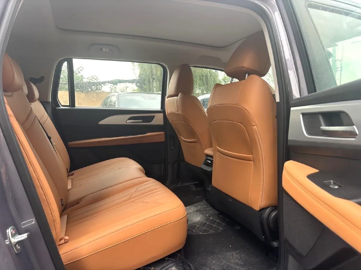 2023 Haval H5 2.0T 224HP L4 8AT,autocango,china used car exporter,china ev exporter,chinese used car exporter,chinese used ev exporter