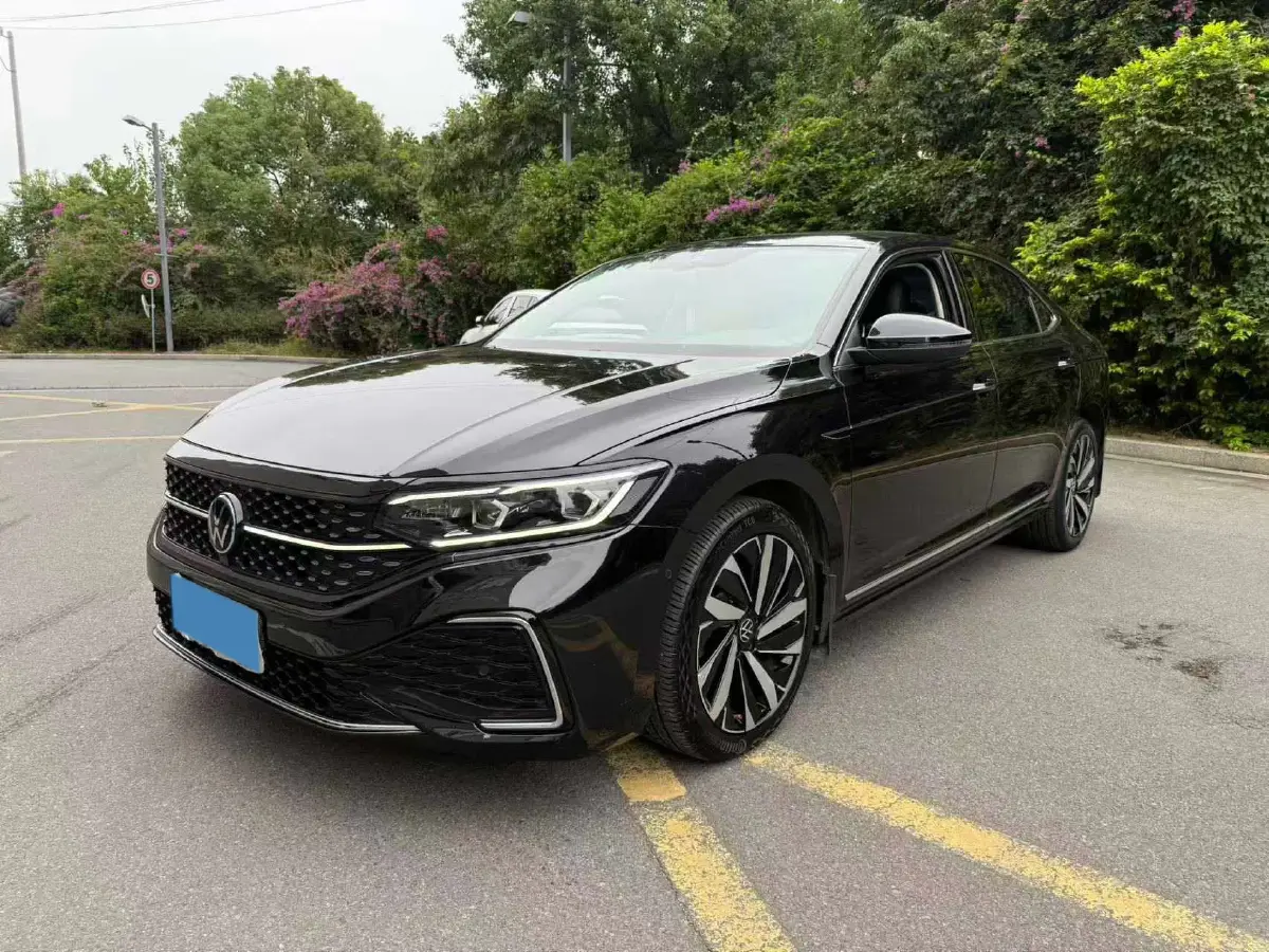 2022 Xpeng P7 BEV 60.2KWH