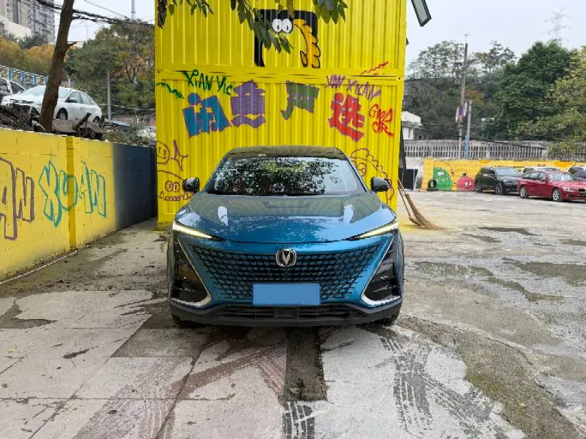 2020 ChangAn UNI-T 1.5T 180HP L4 7DCT,autocango,china used car exporter,china ev exporter,chinese used car exporter,chinese used ev exporter