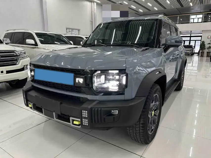 2023 Jetour Traveller 2.0T 254HP L4 7DCT