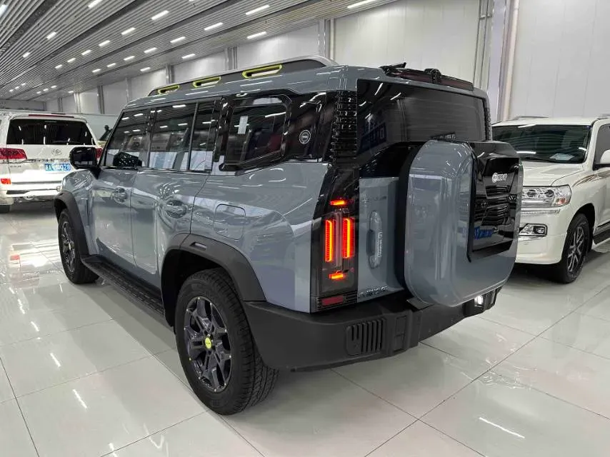 2023 Jetour Traveller 2.0T 254HP L4 7DCT,autocango,china used car exporter,china ev exporter,chinese used car exporter,chinese used ev exporter