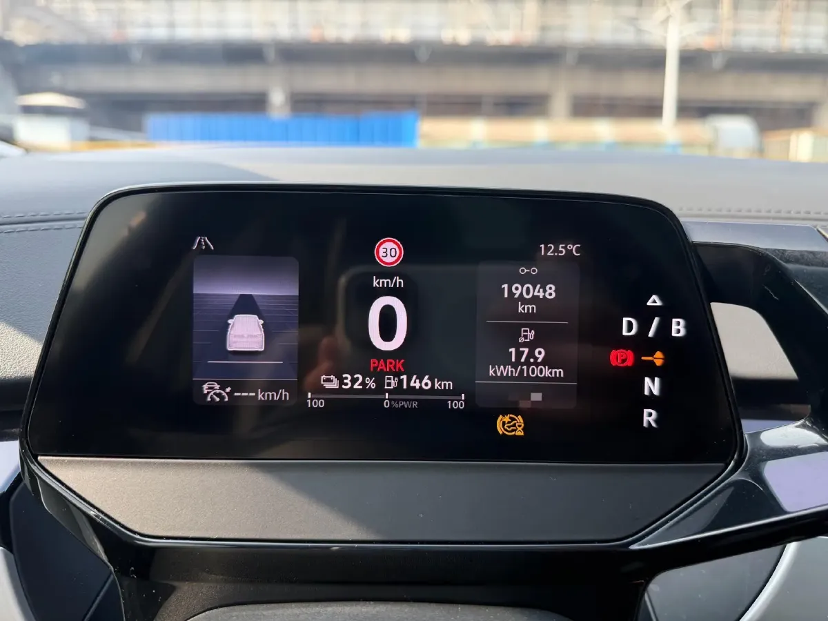 2024 Volkswagen ID.6 Crozz BEV 84.8KWH,autocango,china used car exporter,china ev exporter,chinese used car exporter,chinese used ev exporter