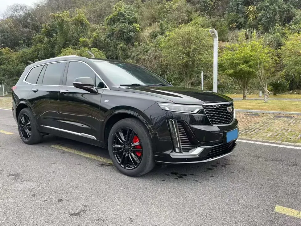2022 Cadillac XT6 2.0T 237HP L4 9AT,autocango,china used car exporter,china ev exporter,chinese used car exporter,chinese used ev exporter