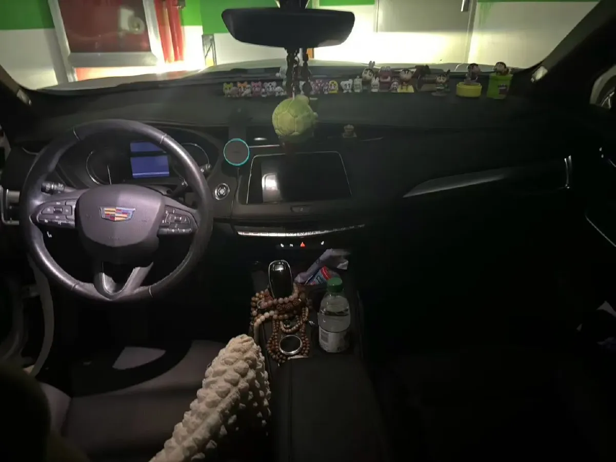 2020 Cadillac XT4 2.0T 241HP L4 9AT,autocango,china used car exporter,china ev exporter,chinese used car exporter,chinese used ev exporter