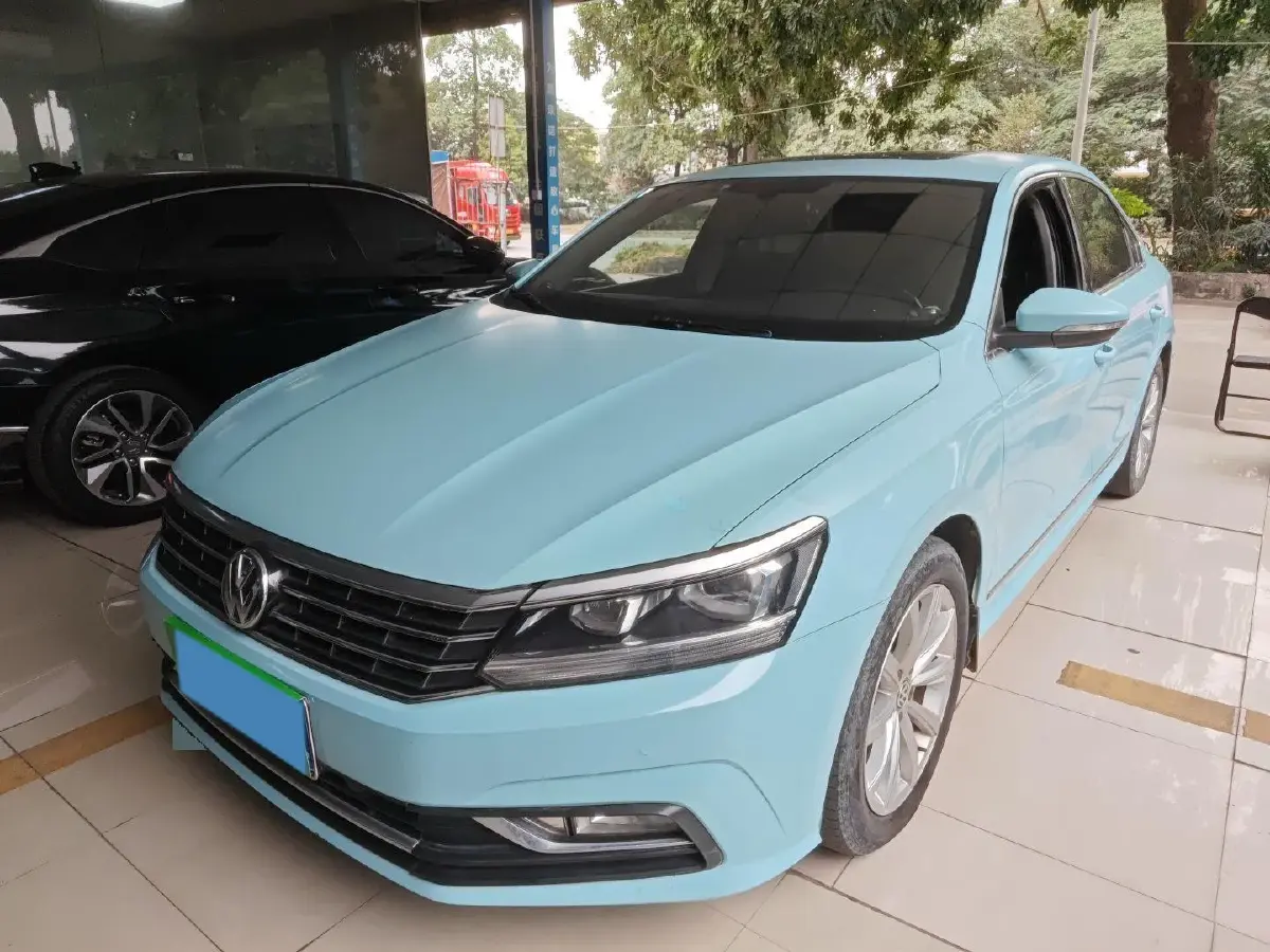 2017 Volkswagen Passat 1.4T 150HP L4 7DCT