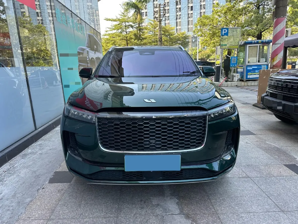 2021 Li ONE Range Extended 131HP REEV 40.5KWH,autocango,china used car exporter,china ev exporter,chinese used car exporter,chinese used ev exporter