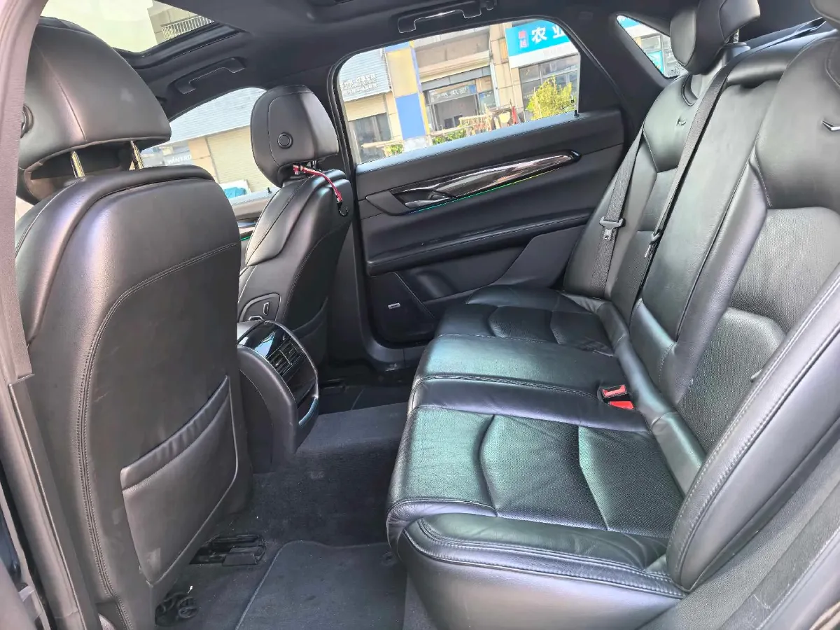 2020 Cadillac CT6 2.0T 241HP L4 10AT,autocango,china used car exporter,china ev exporter,chinese used car exporter,chinese used ev exporter