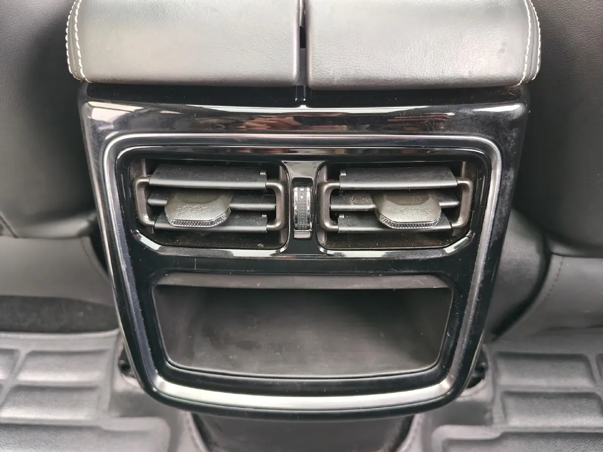 2021 Jetour X70 Plus 1.5T 156HP L4 6DCT,autocango,china used car exporter,china ev exporter,chinese used car exporter,chinese used ev exporter