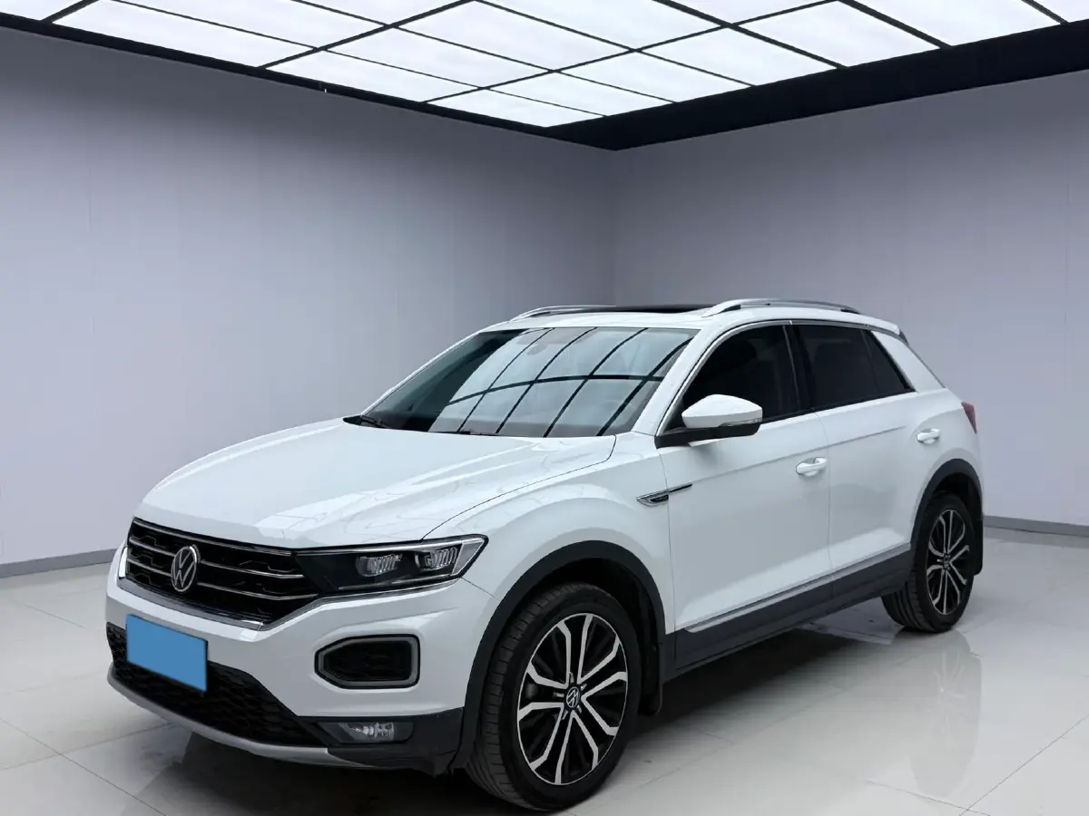 2021 Volkswagen T-Roc 1.4T 150HP L4 7DCT