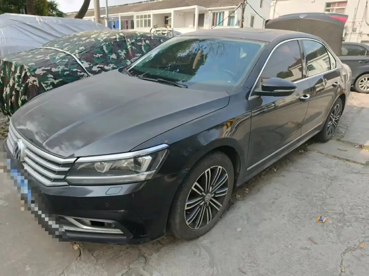 2017 Volkswagen Passat 1.8T 180HP L4 7DCT