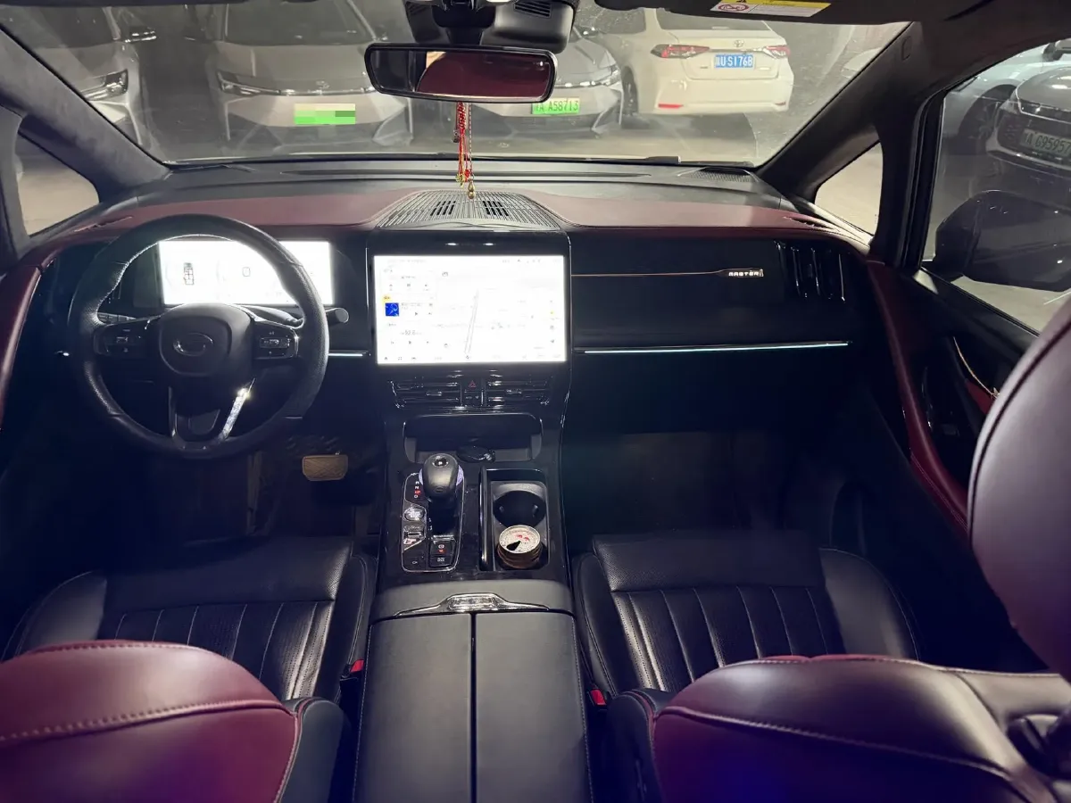 2023 GAC Trumpchi M8 2.0T 252HP L4 8AT,autocango,china used car exporter,china ev exporter,chinese used car exporter,chinese used ev exporter