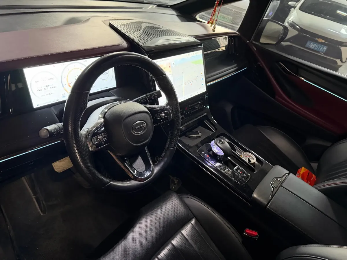 2023 GAC Trumpchi M8 2.0T 252HP L4 8AT,autocango,china used car exporter,china ev exporter,chinese used car exporter,chinese used ev exporter